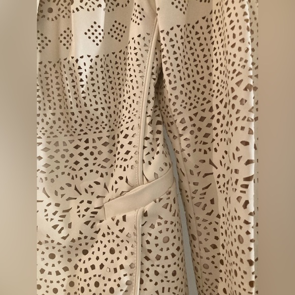 Dolce Vita ivory faux leather perforated blazer - Picture 4 of 4